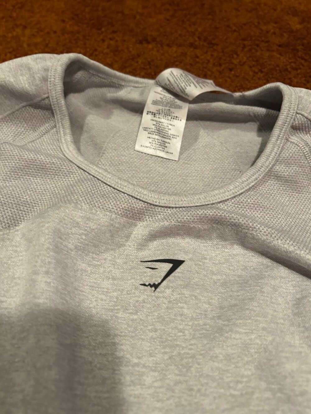 GYMSHARK gray croptop